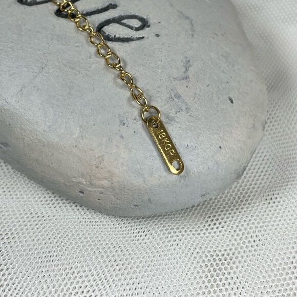 - #40 NEW 18K Gold Plated Lariat Triangle Necklace - Picture 5 of 8